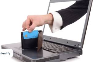 Fraude de roubo de identidade de cliente